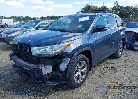 2015 Toyota Highlander Xle z USA, uszkodzony, nr VIN 5TDJKRFH7FS160298